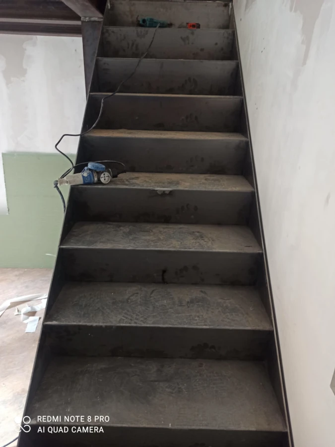 Errepifer arredo in ferro per interni